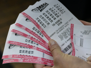 超级百万大奖上涨至11.5亿美元，在这8个州中奖不征税